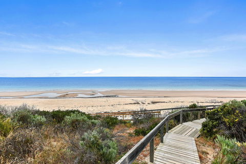 'The Hidden Diamond' - Normanville - Accommodation Sunshine Coast 0