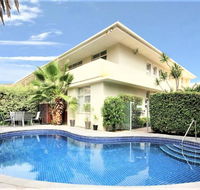 Hi 5 stars Glenelg Studio Apartment - Accommodation Sunshine Coast