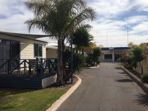 Sail & Anchor - Accommodation Sunshine Coast 1