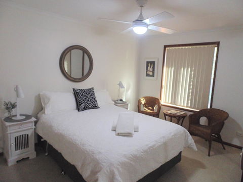 Baronet B & B - Accommodation Sunshine Coast 11