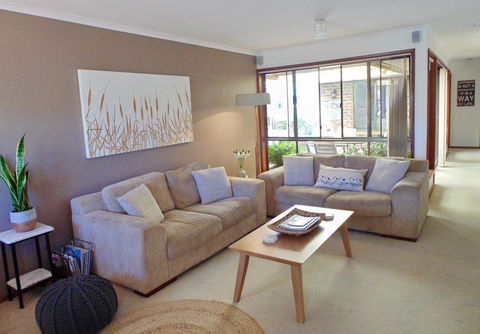 Baronet B & B - Accommodation Sunshine Coast 4