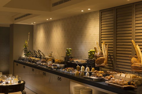 Mayfair Hotel - Accommodation Sunshine Coast 3