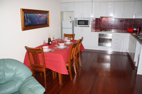 Serenity On Narrabeen Beach - 1Bdr Beachside Retreat - Accommodation Sunshine Coast 8