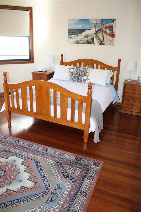 Serenity On Narrabeen Beach - 1Bdr Beachside Retreat - Accommodation Sunshine Coast 4