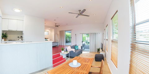 S T U D I O 22 Peaceful Retreat With Garden Views - Accommodation Sunshine Coast 1