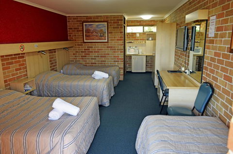 Windsor Terrace Motel - Accommodation Sunshine Coast 9