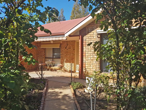 Tanunda\'s Magpie House - Accommodation Sunshine Coast 2