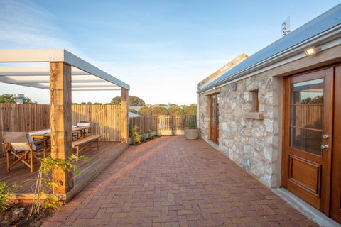 Lucy's Cottage - Accommodation Sunshine Coast 23
