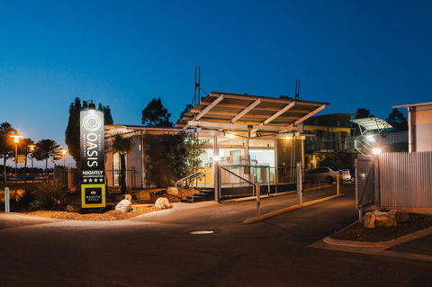 Majestic Oasis Apartments - Accommodation Sunshine Coast 1