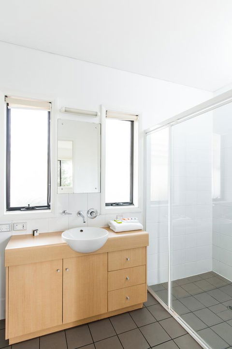 Majestic Oasis Apartments - Accommodation Sunshine Coast 18
