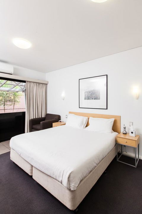 Majestic Oasis Apartments - Accommodation Sunshine Coast 26