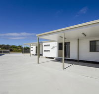 Rocks Retreat Cabin - Dolphin - Accommodation Sunshine Coast
