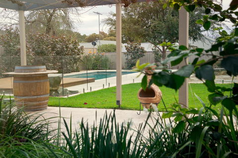 29 Jane - Accommodation Sunshine Coast 0