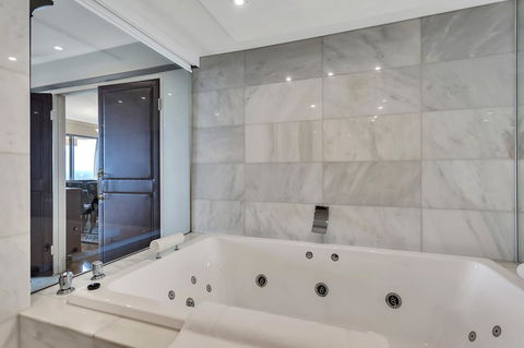 Stamford Plaza Adelaide - Accommodation Sunshine Coast 40