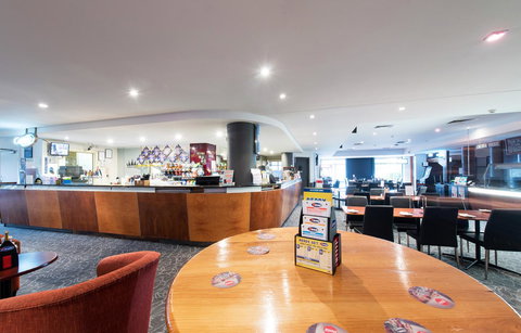 Nightcap At Rose & Crown Hotel - Accommodation Sunshine Coast 28