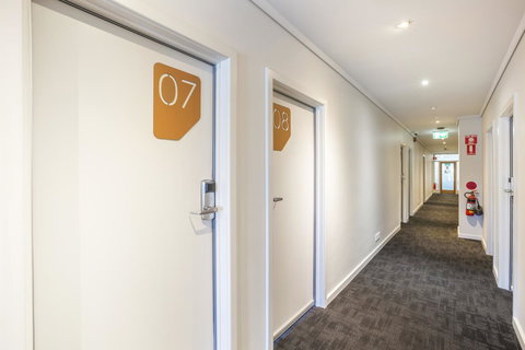 Nightcap At Rose & Crown Hotel - Accommodation Sunshine Coast 24