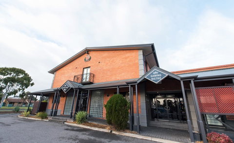 Nightcap At Rose & Crown Hotel - Accommodation Sunshine Coast 32