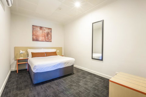 Nightcap At Rose & Crown Hotel - Accommodation Sunshine Coast 13