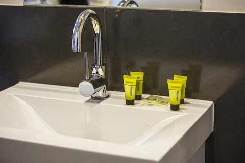 Nightcap At Rose & Crown Hotel - Accommodation Sunshine Coast 19