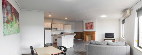 Nightcap At Rose & Crown Hotel - Accommodation Sunshine Coast 25