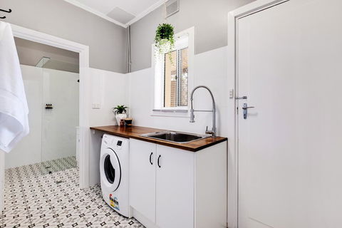 Cute And Cosy - Events, Workers, Getaways - Accommodation Sunshine Coast 11