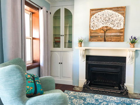 Inglenook Cottage - Accommodation Sunshine Coast 2