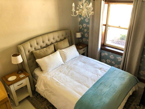 Inglenook Cottage - Accommodation Sunshine Coast 3