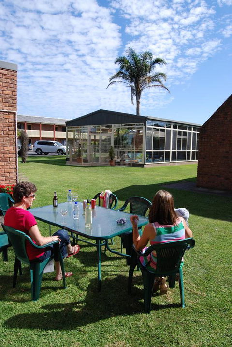 Arkana Motor Inn & Terrace Apartments - Accommodation Sunshine Coast 12