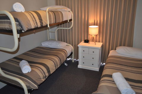 Arkana Motor Inn & Terrace Apartments - Accommodation Sunshine Coast 10