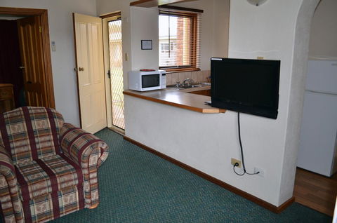 Arkana Motor Inn & Terrace Apartments - Accommodation Sunshine Coast 35