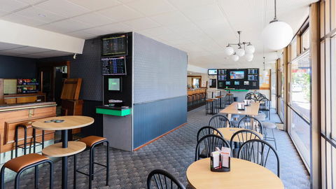Bay Motel Hotel - Accommodation Sunshine Coast 15