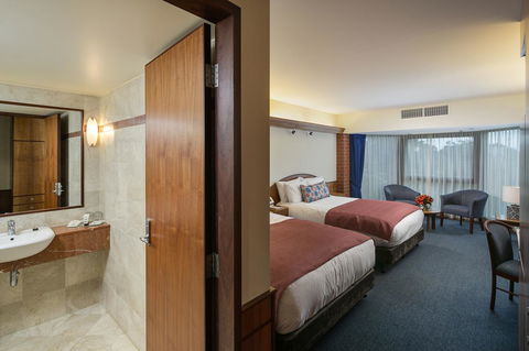 Arkaba Hotel - Accommodation Sunshine Coast 2