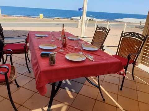 Wallaroo Sunset Home - Accommodation Sunshine Coast 5