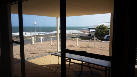 Wallaroo Sunset Home - Accommodation Sunshine Coast 22