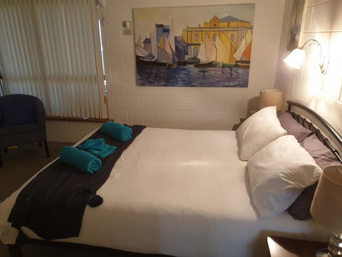Wallaroo Sunset Home - Accommodation Sunshine Coast 9