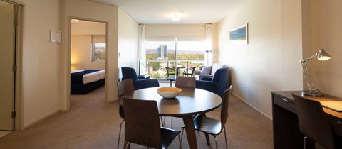 Hume Serviced Apartments - Accommodation Sunshine Coast 0