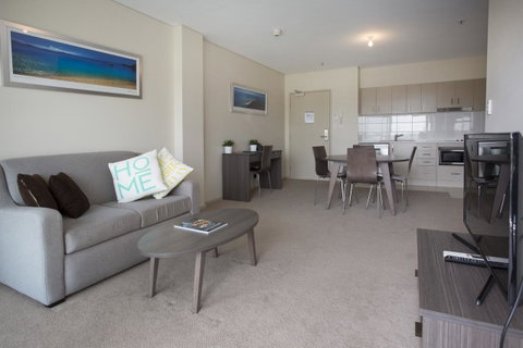 Hume Serviced Apartments - Accommodation Sunshine Coast 11