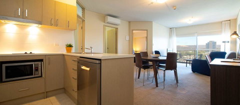 Hume Serviced Apartments - Accommodation Sunshine Coast 6
