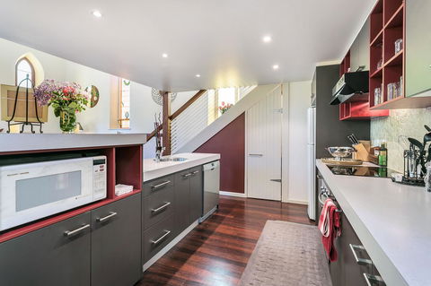 \'THE CHURCH\' Guest Home, Gawler Barossa Region - Accommodation Sunshine Coast 3