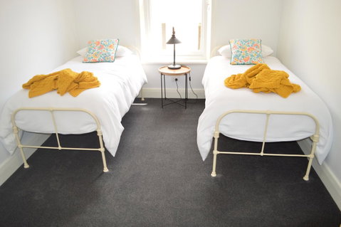 Two Cow Cottage Bed & Breakfast - Accommodation Sunshine Coast 20