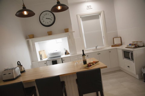 Two Cow Cottage Bed & Breakfast - Accommodation Sunshine Coast 33
