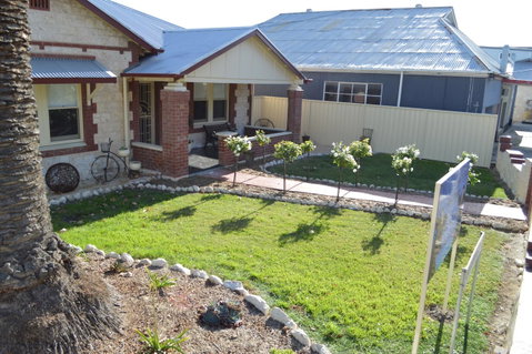 Two Cow Cottage Bed & Breakfast - Accommodation Sunshine Coast 18