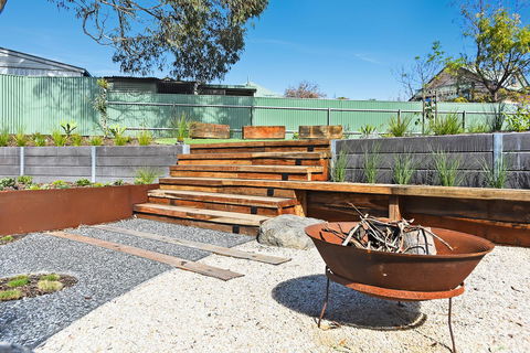 Port Of Call - Port Willunga - C21 SouthCoast Holidays - Accommodation Sunshine Coast 2