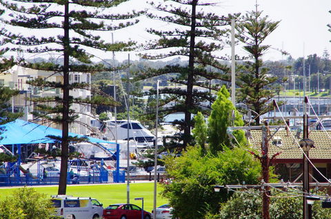 Ensenada Motor Inn And Suites - Accommodation Sunshine Coast 37