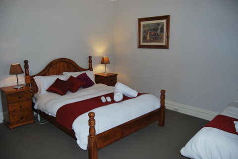 Jacaranda Cottage - Accommodation Sunshine Coast 7
