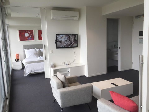 Tasha\'s Apartments On Warwick - Accommodation Sunshine Coast 6