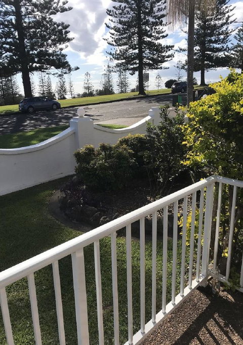 OCEAN BREEZE MOTEL - Accommodation Sunshine Coast 19