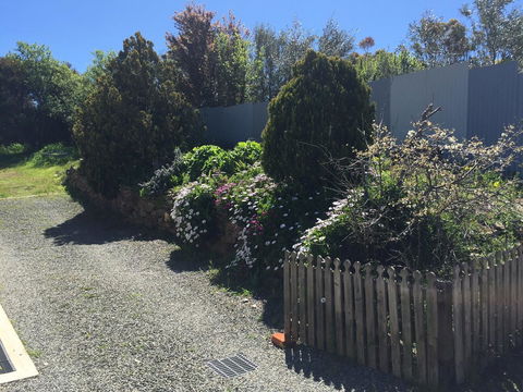 Lavender Cottage B&B - Accommodation Sunshine Coast 0