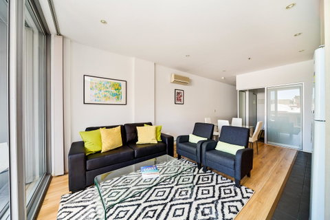 York Apartments - Accommodation Sunshine Coast 18