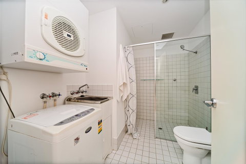 York Apartments - Accommodation Sunshine Coast 24